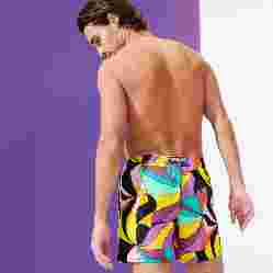 صورة Erkek 1984 Invisible Fish Moorise Mayo