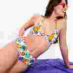 صورة Kadın Marguerites Lake Bikini Altı